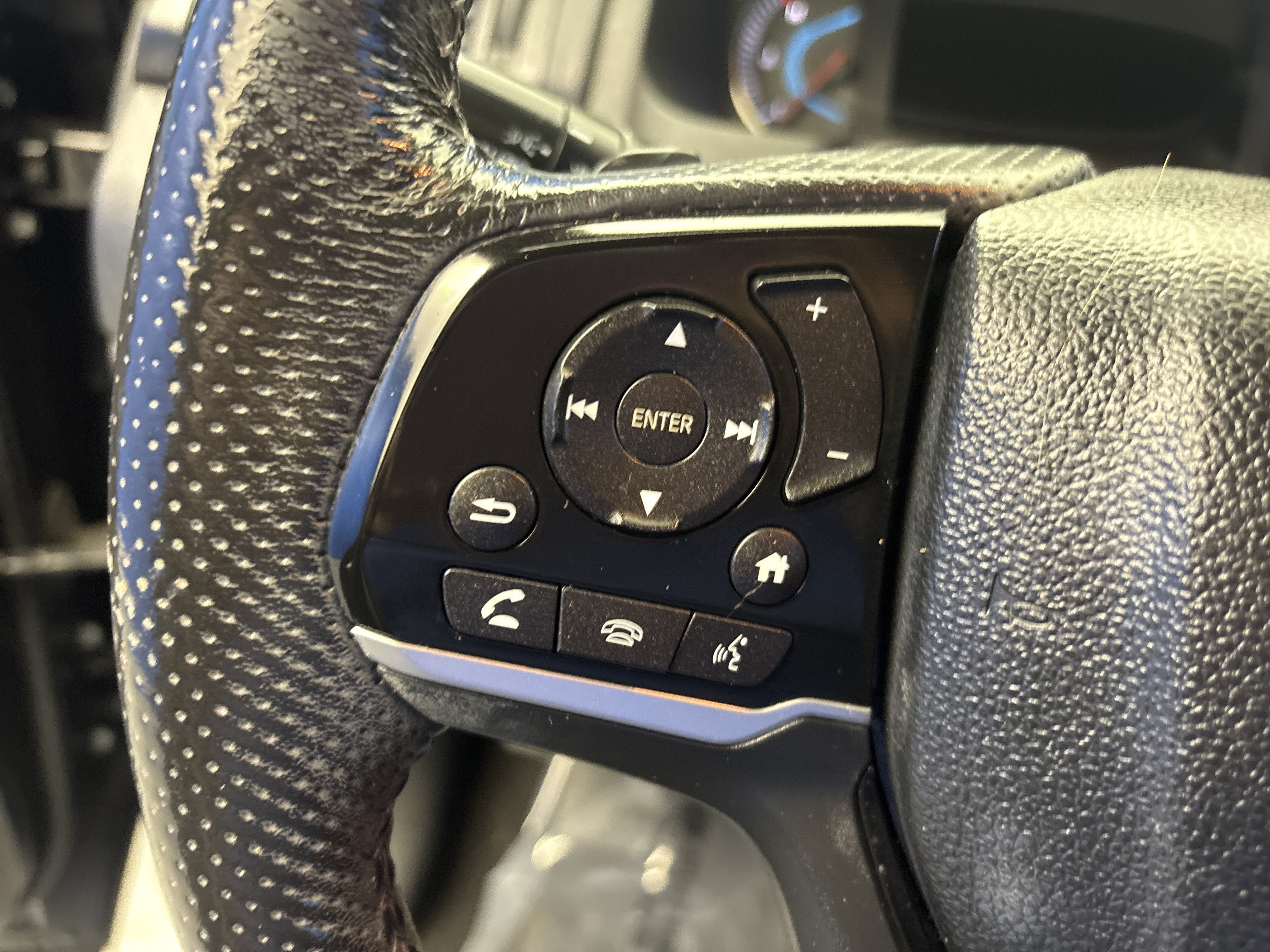 Used 2019 Honda Passport Elite image 16