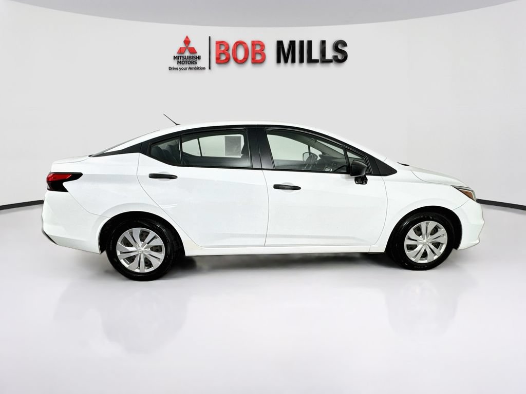 Used 2020 Nissan Versa S FWD image 8