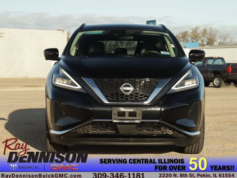 Used 2024 Nissan Murano SV image 2