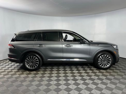 Used 2024 Lincoln Aviator Reserve image 5
