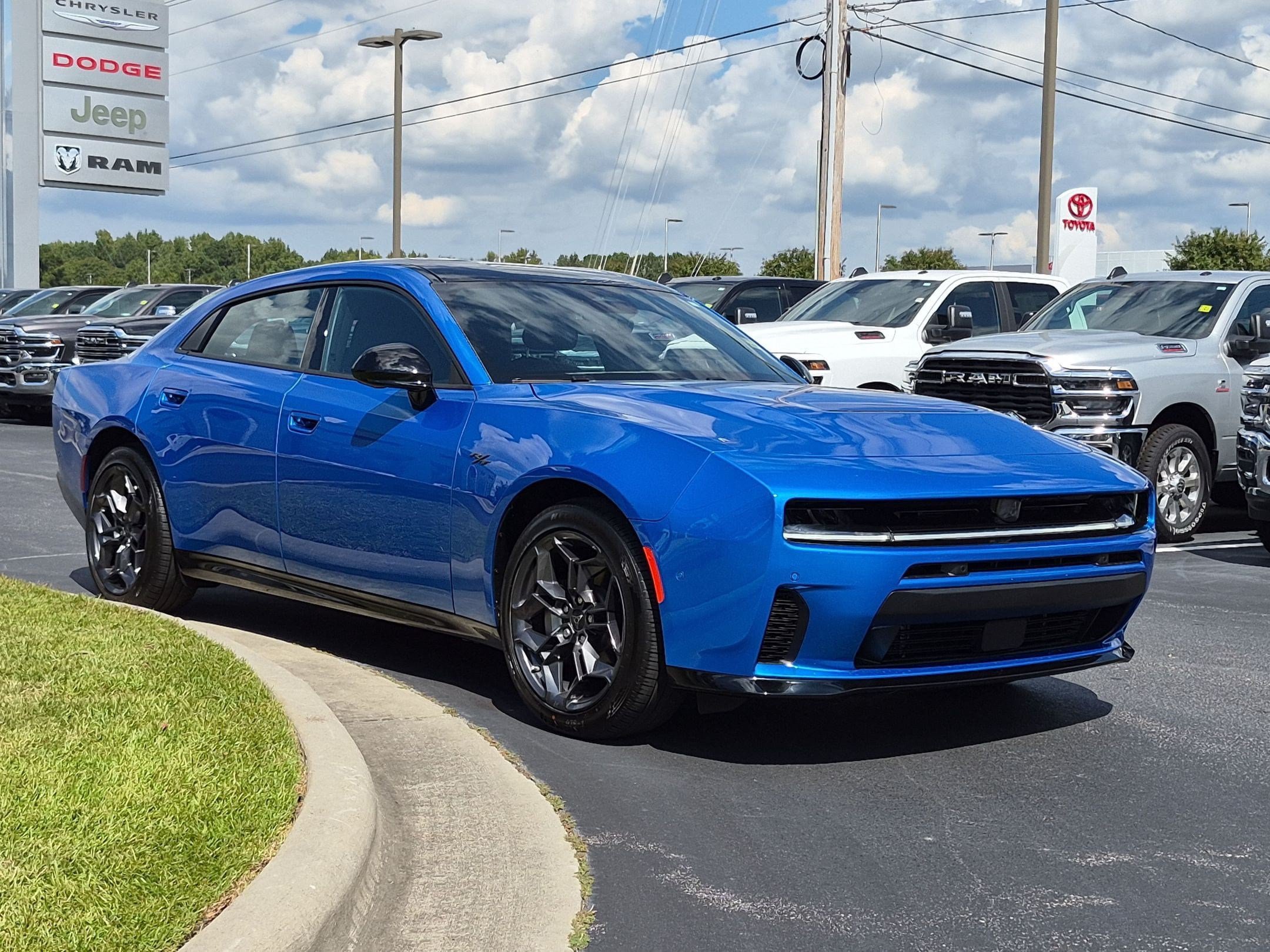 New 2027 Dodge Charger R/T AWD/4WD image 3