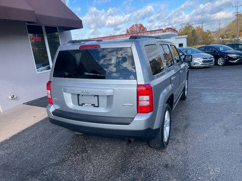 Used 2014 Jeep Patriot Latitude image 6