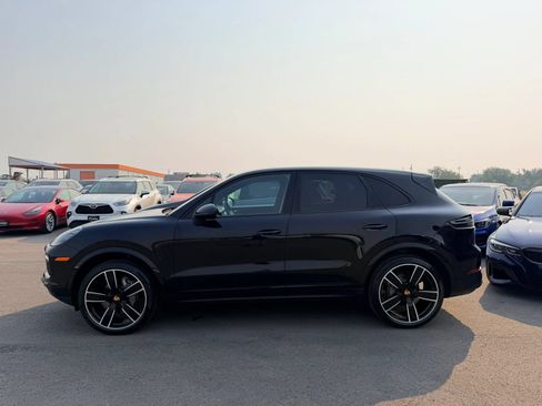Used 2019 Porsche Cayenne AWD/4WD image 9