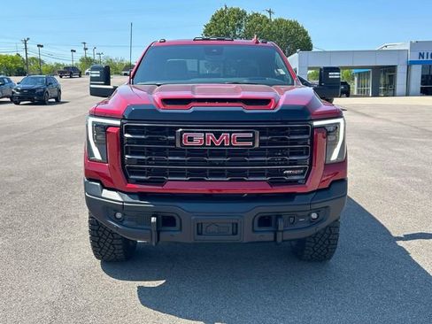 New 2026 GMC Sierra 2500 AT4X w/ AT4X AEV Edition AWD/4WD image 9