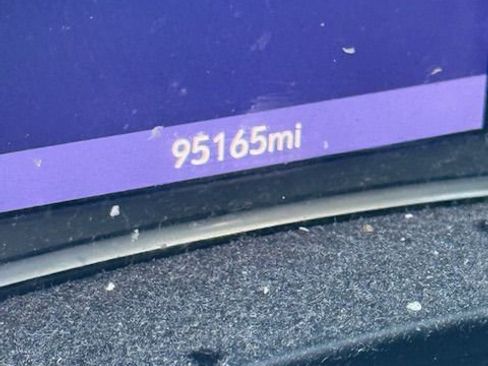 Used 2019 GMC Terrain SLT w/ Preferred Package image 1