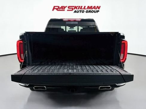 Used 2025 GMC Sierra 1500 AT4 w/ AT4 Premium Package AWD/4WD image 27