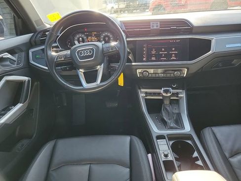 Used 2022 Audi Q3 2.0T Premium image 12