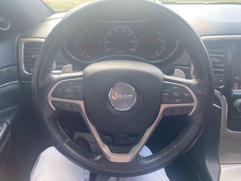 Used 2015 Jeep Grand Cherokee Limited w/ Trailer Tow Group IV image 16