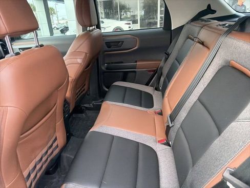 Used 2024 Ford Bronco Sport Outer Banks w/ Topo Graphic Package image 8