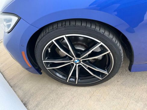 Used 2020 BMW 330i Sedan w/ M Sport Package RWD image 12