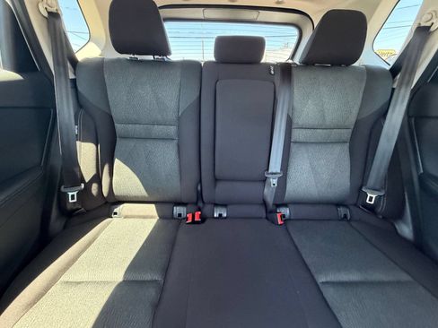 Used 2025 Nissan Rogue SV AWD/4WD image 38