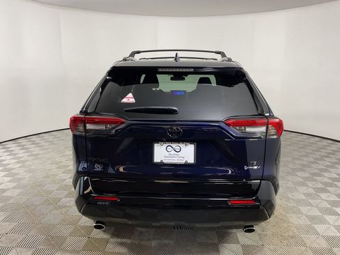 New 2025 Toyota RAV4 SE image 7