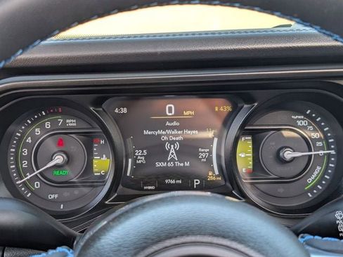 Used 2024 Jeep Wrangler High Altitude image 13