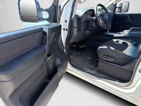 Used 2013 Nissan Titan PRO-4X w/ Pro-4x Premium Utility Pkg AWD/4WD image 9