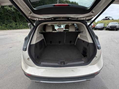 Used 2017 Lincoln MKC Reserve FWD image 13