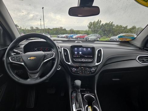 Certified 2023 Chevrolet Equinox Premier AWD/4WD image 9