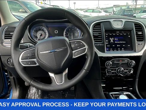 Used 2023 Chrysler 300 Touring w/ Sport Appearance Package RWD image 11