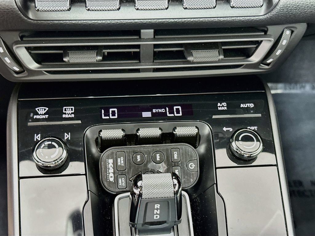 Certified 2021 Porsche 911 Carrera RWD image 18