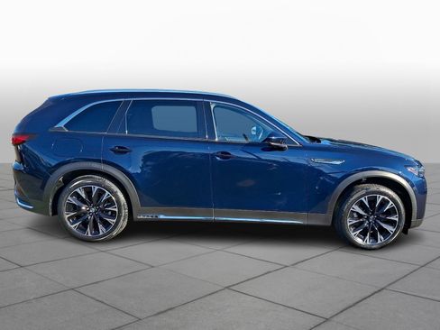 Certified 2024 MAZDA CX-90 Plug-In Hybrid w/ Premium Plus AWD/4WD image 8