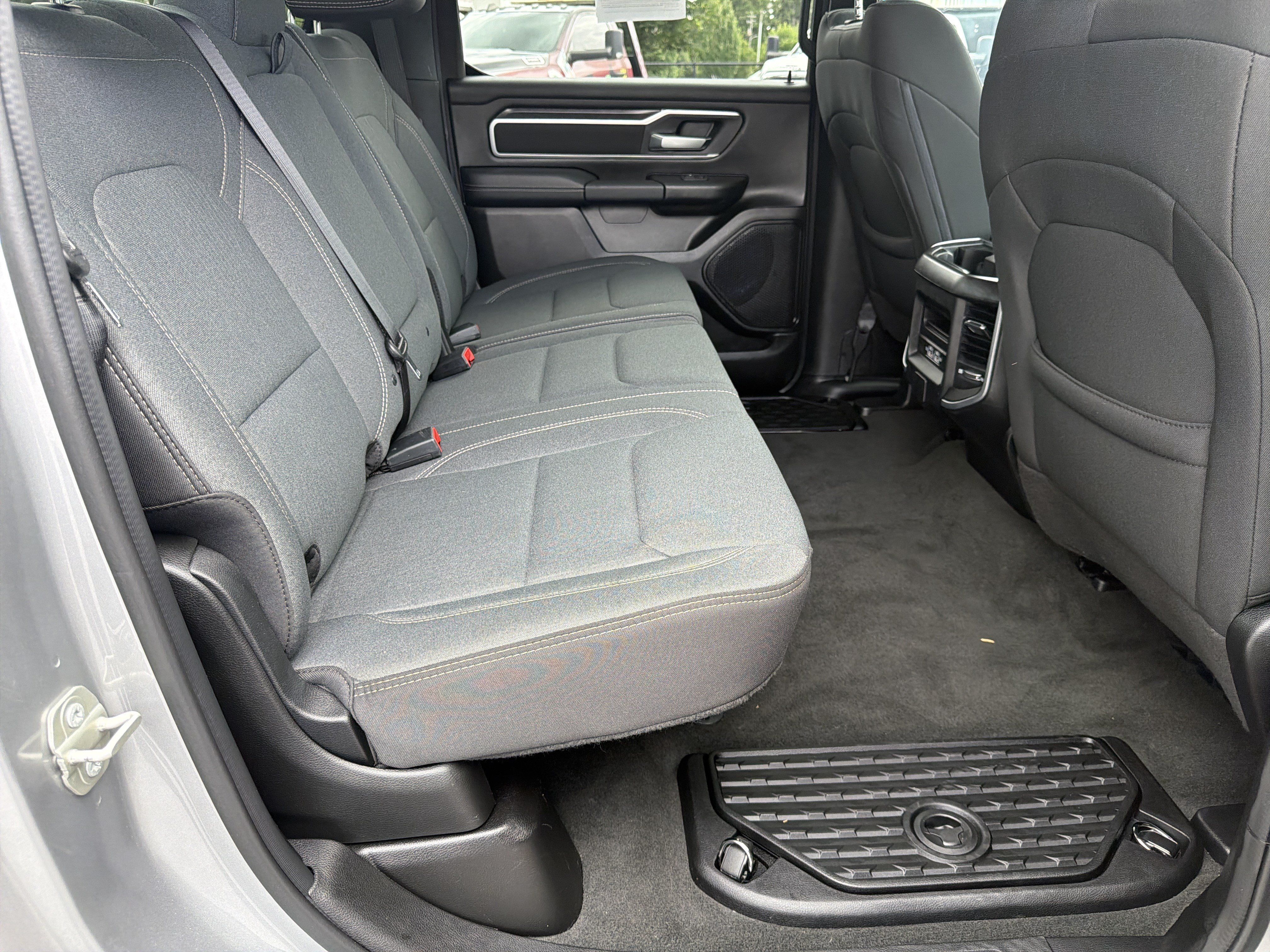 Used 2023 RAM 1500 Big Horn AWD/4WD image 18