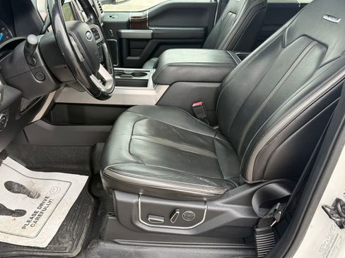 Used 2017 Ford F450 Platinum w/ Platinum Ultimate Package AWD/4WD image 20