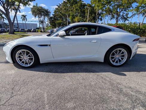 Used 2020 Jaguar F-TYPE P300 image 4