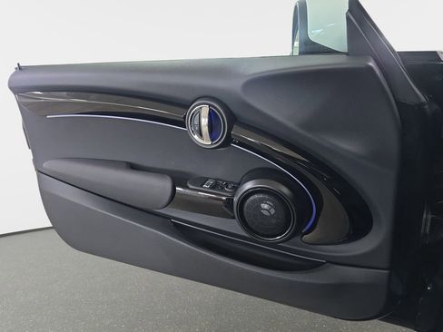 Used 2024 MINI Cooper SE image 27