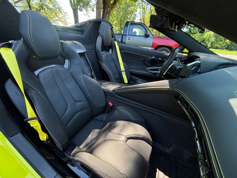 Used 2024 Chevrolet Corvette Z06 RWD image 37