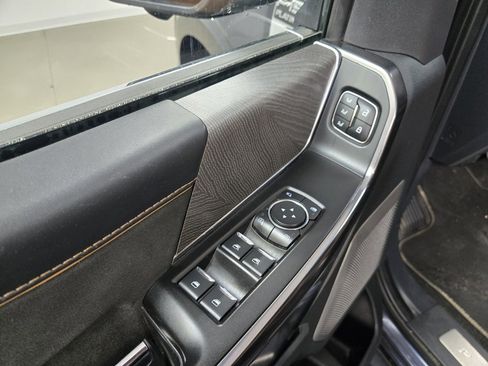 Used 2021 Ford F150 Platinum w/ Equipment Group 701A High image 14