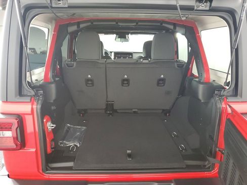 New 2026 Jeep Wrangler Sport S image 30