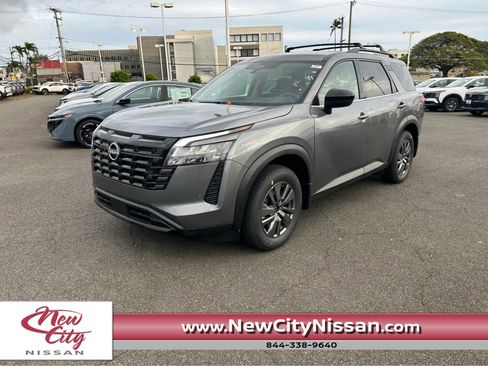 New 2026 Nissan Pathfinder SV image 1