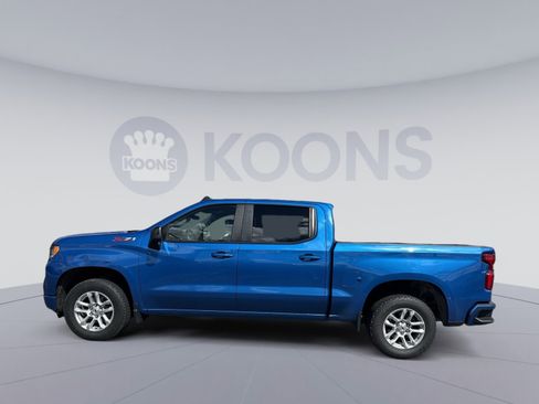 Used 2022 Chevrolet Silverado 1500 RST image 2