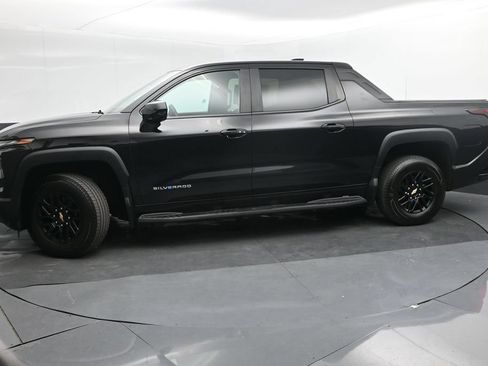 Used 2024 Chevrolet Silverado EV W/T AWD/4WD image 29