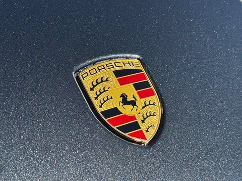 Certified 2026 Porsche Macan AWD/4WD image 28