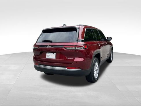 Used 2022 Jeep Grand Cherokee Limited image 5
