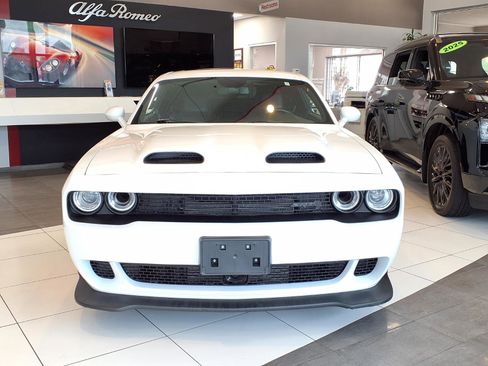 Used 2023 Dodge Challenger SRT Hellcat RWD image 6