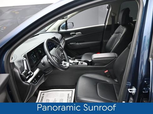 Used 2023 Kia Sportage EX w/ EX Premium Package AWD/4WD image 8