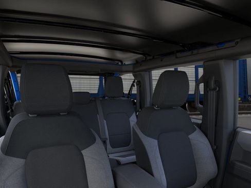 New 2026 Ford Bronco 4-Door AWD/4WD image 12