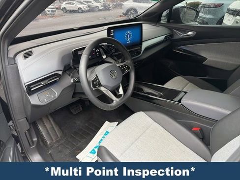 Used 2024 Volkswagen ID.4 2WD image 4