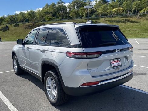 New 2025 Jeep Grand Cherokee Laredo X image 5