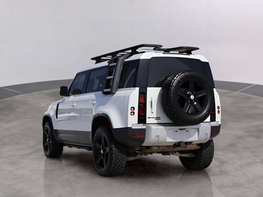 Used 2020 Land Rover Defender 110 HSE AWD/4WD image 5