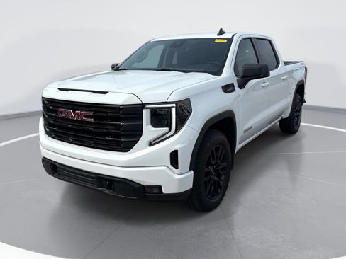 Used 2023 GMC Sierra 1500 Elevation w/ X31 Off-Road Package AWD/4WD image 3