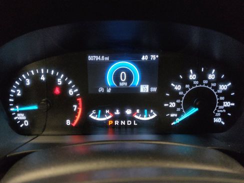 Used 2021 Ford Escape SE w/ SE Sport Appearance Package FWD image 23
