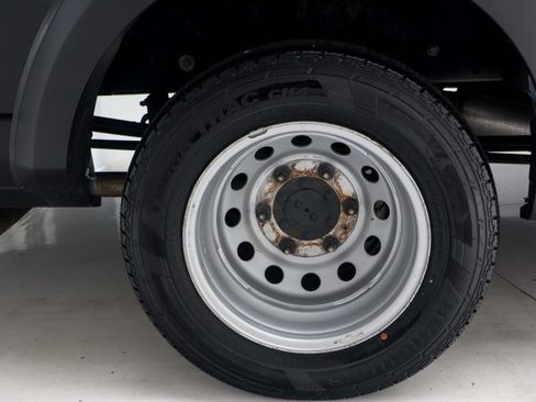 Used 2023 Ford Transit 350 XL RWD image 32