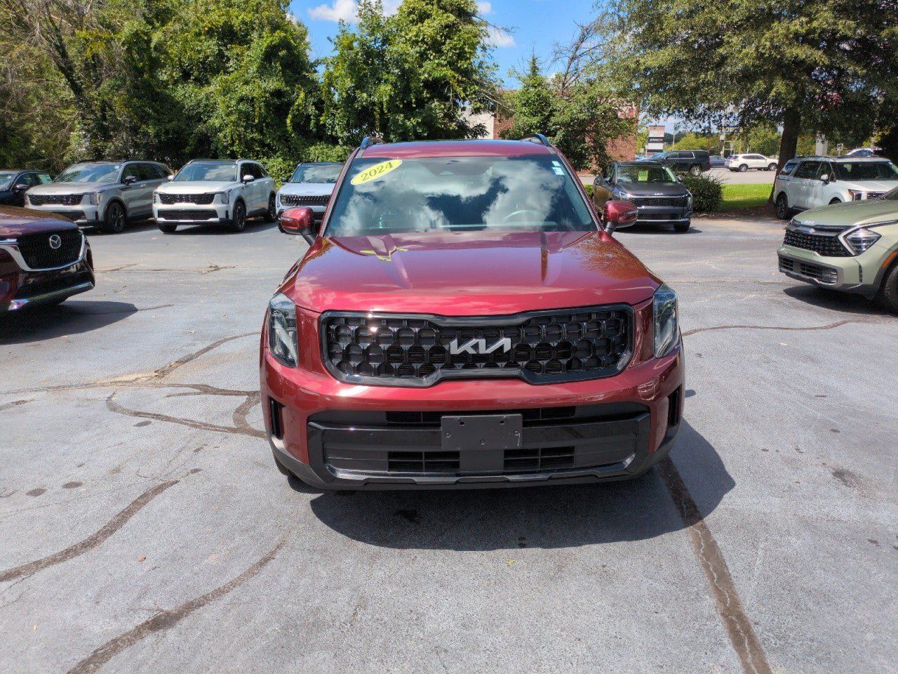 Certified 2024 Kia Telluride EX X-Line AWD/4WD image 2
