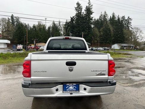 Used 2011 Dodge Dakota Big Horn image 15