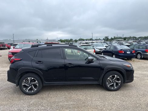 Used 2024 Subaru Crosstrek 2.0i Premium AWD/4WD image 9