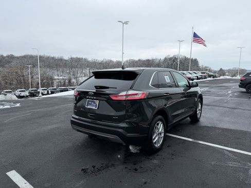 Certified 2024 Ford Edge SEL w/ Convenience Package image 6