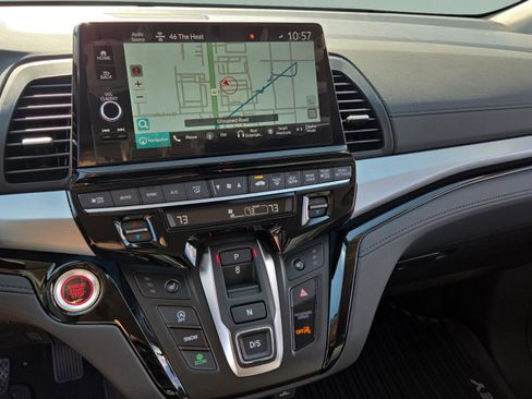 New 2026 Honda Odyssey Touring image 34