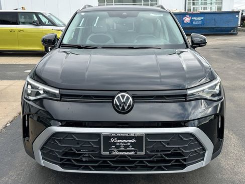 New 2025 Volkswagen Taos SE image 5